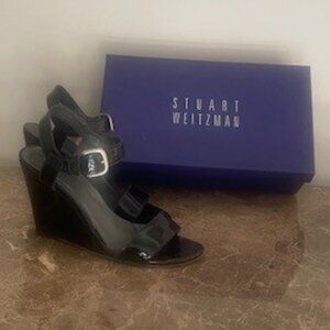 Stuart Weitzman Strut Wedge Black Patent Leather Buckle Sandals – Size 7